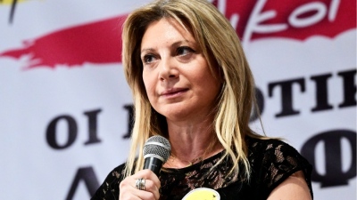 Στήριγμα στους αγρότες από τη Μαρία Καρυστιανού - Πήγε στο μπλόκο της Νίκαιας