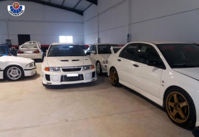 Ένας κλέφτης έκρυβε στο στάβλο του 26 σπορ αυτοκίνητα!