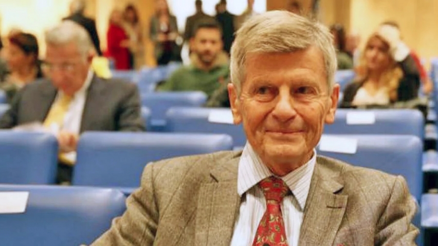 Πέθανε ο επιφανής Έλληνας ιστορικός Γιώργος Δερτιλής