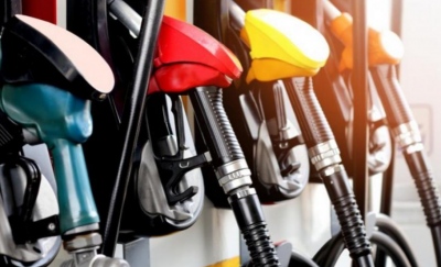 Ιταλία: Πλαφόν στην τιμή βενζίνης και πετρελαίου κίνησης βάζουν δυο πετρελαϊκές εταιρίες