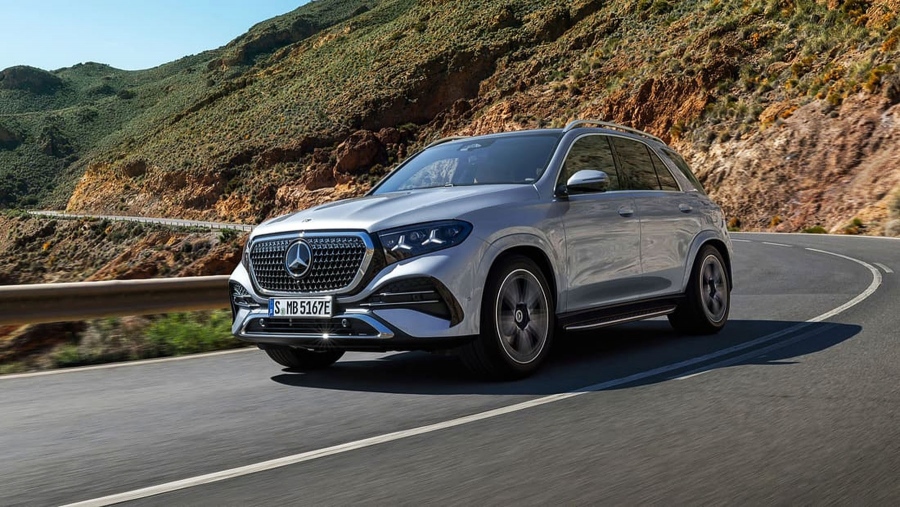 Mercedes GLE 2026: Νέα εποχή με AI, Superscreen και χωρίς τετρακύλινδρο