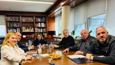 Συνάντηση του Δημάρχου Πειραιά με τη Διοικήτρια της ΔΥΠΑ για την ενίσχυση της απασχόλησης των νέων στη Ναυτιλία