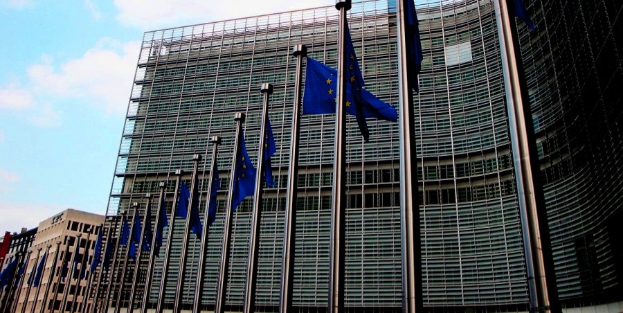 Κομισιόν: «Καμπάνα» σε εταιρείες που είχαν στήσει καρτέλ στην αγορά αιθυλενίου