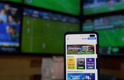 Παίζεις MundoΒall μέσω της εφαρμογής OPAP Store App και διεκδικείς ένα αυτοκίνητο και πλούσια δώρα