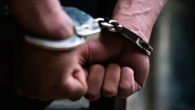 Υπόθεση Νέας Σμύρνης: Κατέθεσε η 14χρονη – Στην Ανακρίτρια στις 24/3 οι τρεις συλληφθέντες, αναζητείται ένας