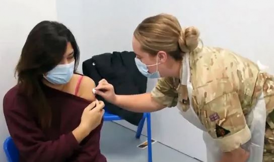 Χάος στα νοσοκομεία του Λονδίνου λόγω Omicron - Σπεύδει ο στρατός για βοήθεια