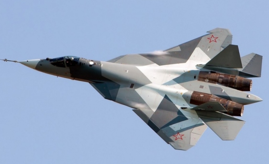 Η Ρωσία «προσγειώνει» το Su-57 στη Μέση Ανατολή -  Εντυπωσιακή εμφάνιση στο Dubai Airshow 2025