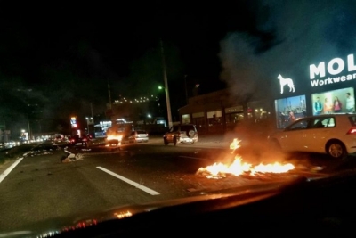 Αποκαταστάθηκε η κυκλοφορία στην Αττική Οδό, μετά την ένταση και τα επεισόδια