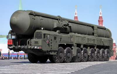 Ρωσία: Ο κίνδυνος ενός πυρηνικού πολέμου παραμένει, όσο υπάρχει η απειλή σύρραξης πυρηνικών δυνάμεων