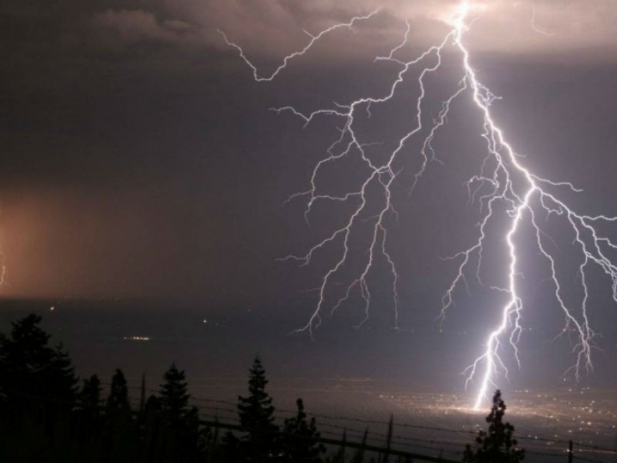 Μαρουσάκης: Επιστρέφει ο χειμώνας με ισχυρούς ανέμους - Μεταβολή του καιρού την Τετάρτη 31/3