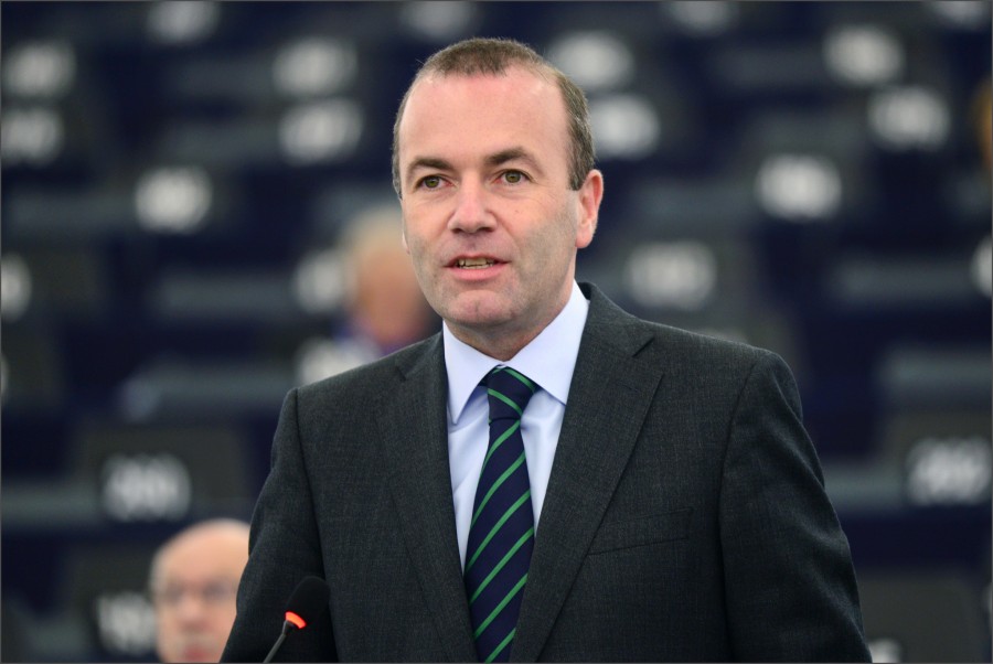 Weber (ΕΛΚ): Υπέρ του τερματισμού των ενταξιακών συνομιλιών με την Τουρκία