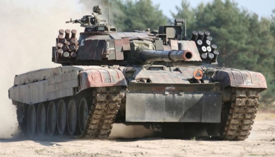 Κατά δεκάδες στέλνει τα τανκ στην Ουκρανία η Πολωνία - Σειρά παίρνουν τα PT-91 Twardy