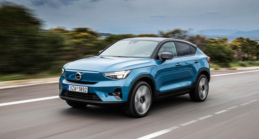 Με το Volvo C40 Recharge στην Αττική