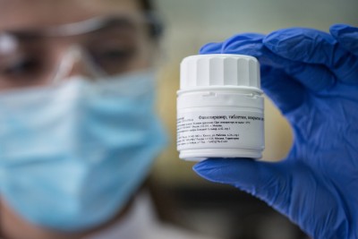 Ρωσία: Κυκλοφόρησε το Avifavir, το πρώτο φάρμακο για τη θεραπεία του κορωνοϊού