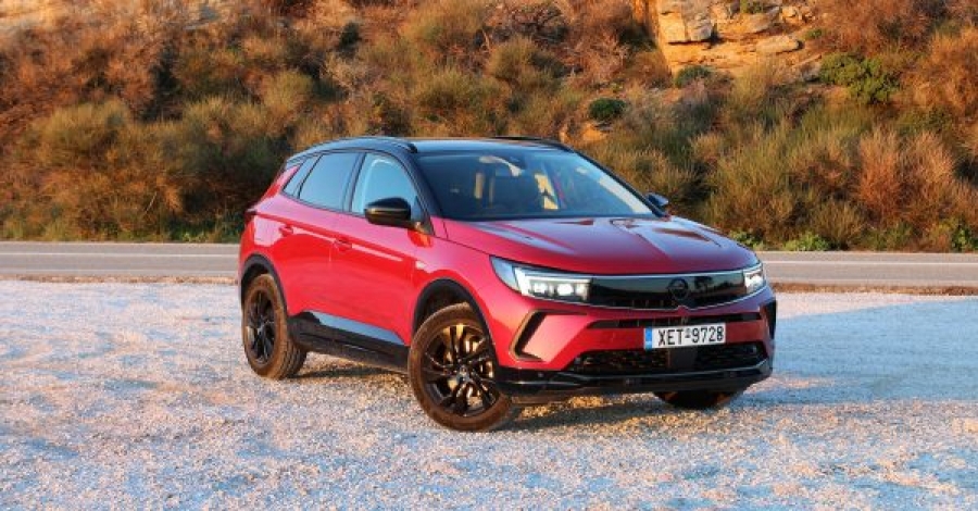 Δοκιμάζουμε το Opel Grandland 1.5 Diesel EAT8