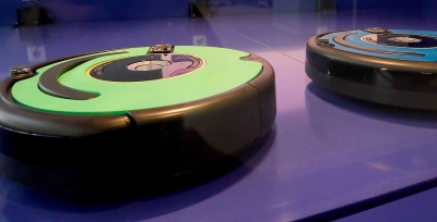 Η Amazon έδωσε 1,7 δισ. δολάρια για την iRobot - Κατασκευάζει σκούπα ρομπότ που σκουπίζει μόνη της