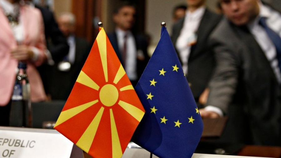 Βόρεια Μακεδονία: Ήξεις αφίξεις από το VMRO για τη Συμφωνία των Πρεσπών - Δηλώνει φιλοευρωπαϊκό