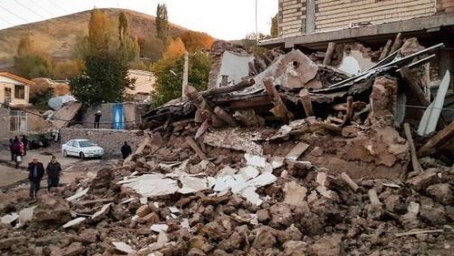 Ιράν: Τουλάχιστον 5 οι  νεκροί και δεκάδες οι τραυματίες από τον ισχυρό σεισμό – Μεγάλες καταστροφές
