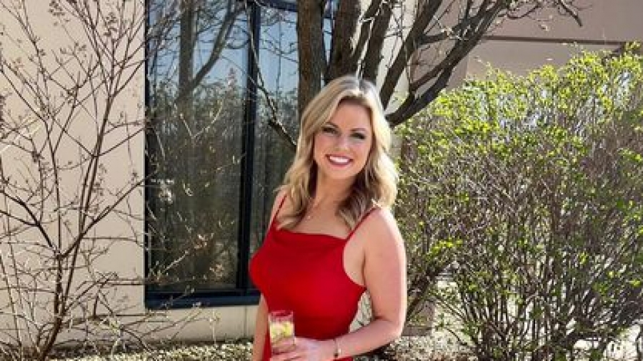 Η Neena Pacholke δημοσιογράφος και πρώην αθλήτρια μπάσκετ αυτοκτόνησε σε ηλικία 27 ετών