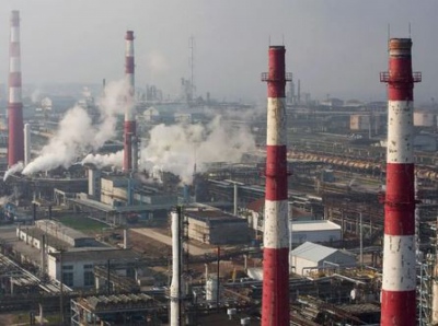 Σοκ στα διυλιστήρια της Ευρώπης - Τρόμος για τον αντίκτυπο των κυρώσεων στις ρωσικές πετρελαϊκές