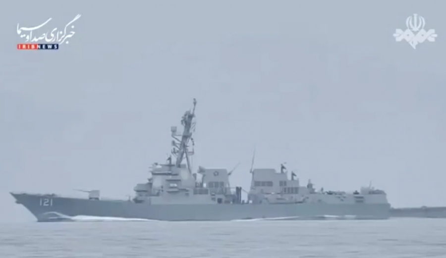 Ο Trump παραπλανά - Τα δύο αντιτορπιλικά των ΗΠΑ εκδιώχθηκαν από το Ιράν στο Hormuz - Ιδού το video της επιχείρησης