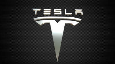 Κατάρρευση 10% στη μετοχή της Tesla, «έχασε» τα 300 δολάρια