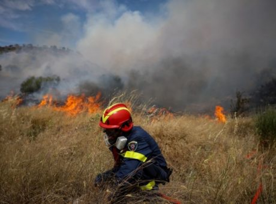 Δύσκολη η πυρκαγιά στην Εύβοια – Ενισχύονται οι πυροσβεστικές δυνάμεις