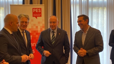 Τσίπρας στο PES: Ευρωομόλογο για ενεργειακή κρίση – Ευρωπαϊκές κυρώσεις στην Τουρκία