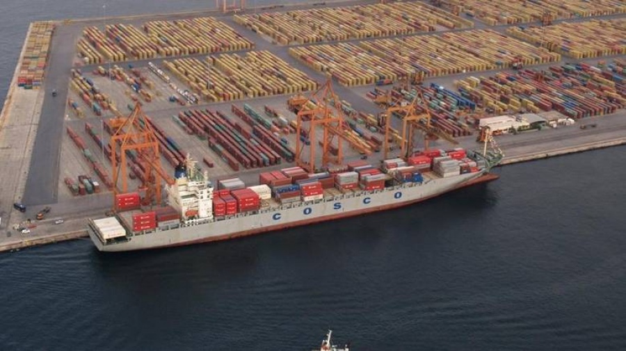 Die Zeit: Το ταχύτερα αναπτυσσόμενο λιμάνι παγκοσμίως ο Πειραιάς