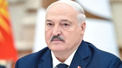 Εκρηκτικός Lukashenko: Η απαγόρευση των κοινωνικών δικτύων είναι μεσαιωνική