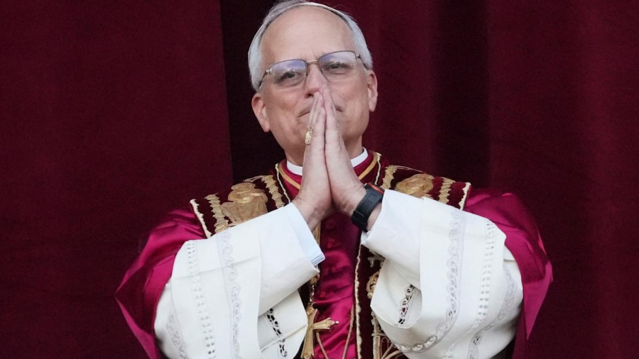 Το Σικάγο… στο Βατικανό - Τι σημαίνει για τους καθολικούς, ο πρώτος Αμερικανός πάπας - Οι απόψεις του για αμβλώσεις, μετανάστες, γυναίκες