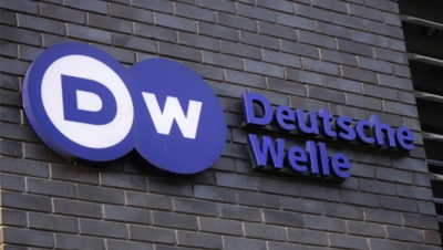 Deutsche Welle: H Eλλάδα αφήνει πίσω της την ευρωκρίση