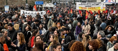 Τageszeitung: Δύσκολες συνθήκες για τους εργαζόμενους στην Ελλάδα