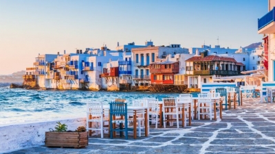 Στα ύψη η ζήτηση διακοπών στα ελληνικά νησιά