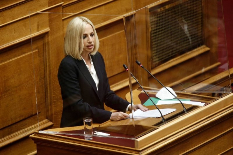 Πρόσθετα μέτρα ενίσχυσης για τον τουρισμό ζητά η Φώφη Γεννηματά