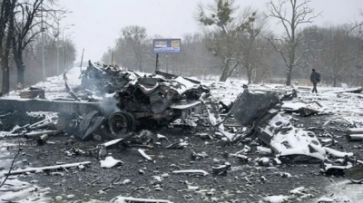 Σε ασφυκτικό κλοιό το Κίεβο από τις ρωσικές δυνάμεις-  Απανωτές εκρήξεις και 35 νεκροί από επίθεση σε βάση κοντά στην Πολωνία