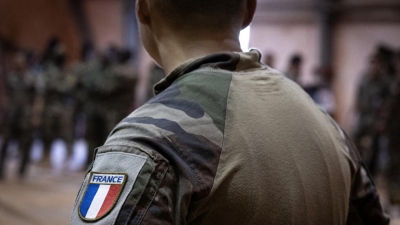 Γάλλος εθελοντής που πολεμά με τη Ρωσία λέει στον Macron να μη στείλει στρατό στην Ουκρανία γιατί θα εξοντωθεί άμεσα