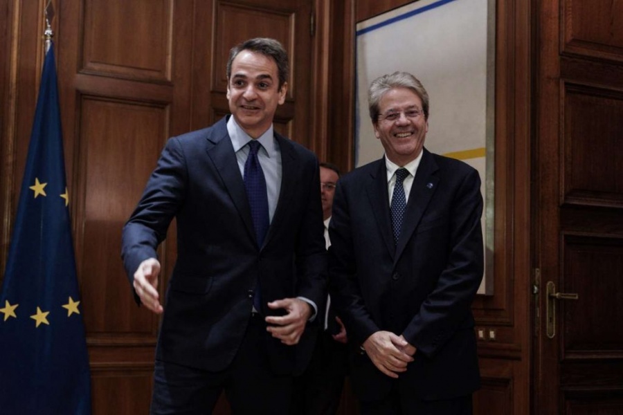 Ταμείο από την κυβέρνηση με τα συν και πλην της επίσκεψης του Επιτρόπου Πάολο Τζεντιλόνι στην Αθήνα