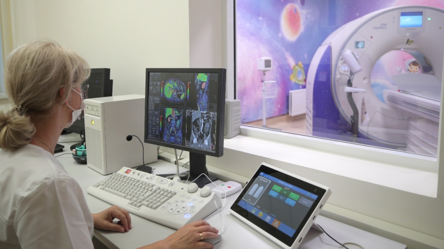 Η εξάρτηση από την τεχνολογία βλάπτει - Η χρήση ΑΙ μειώνει την ικανότητα των γιατρών να πραγματοποιούν έγκυρες διαγνώσεις