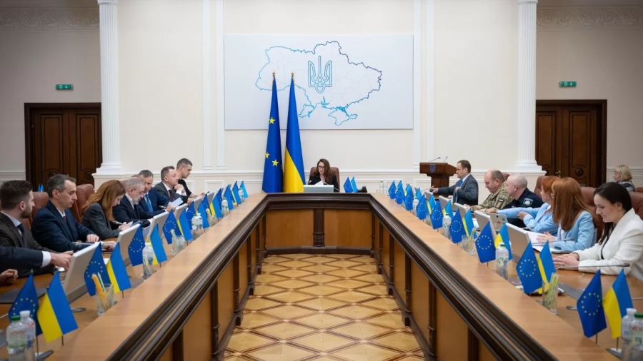 Βόμβα μεγατόνων από Ρωσία: «Είμαστε ανοιχτοί στην προσωρινή εγκαθίδρυση ξένης επιτροπείας στην Ουκρανία»