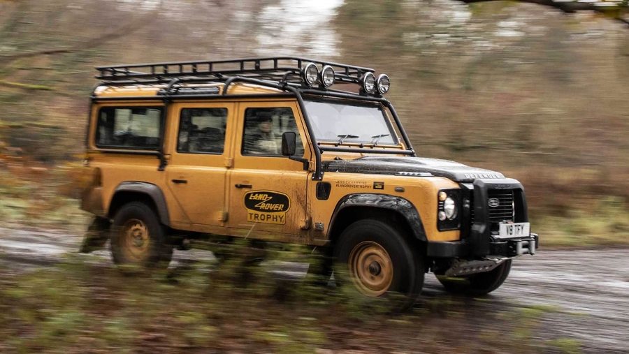 Ώρα για Camel Trophy με 25 σπέσιαλ Land Rover Works Trophy
