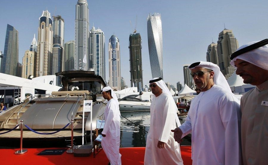 Εργασία τεσσεράμισι ημερών στα Ηνωμένα Αραβικά Εμιράτα - Υιοθέτηση του long weekend για καλύτερες αποδόσεις