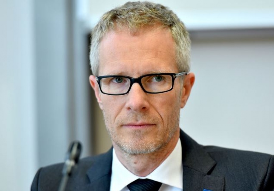 Vasle (ΕΚΤ): Αναμένεται μεγάλη περίοδος χαμηλών επιτοκίων με αρκετές παρενέργειες