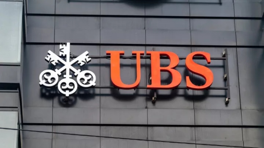 Απογείωση του χρυσού στα 4.700 δολ. «βλέπει» η UBS: Αγοράστε στην πτώση