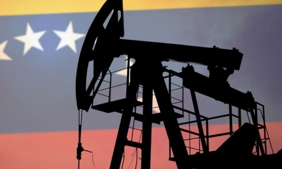 H Βενεζουέλα μειώνει την παραγωγή πετρελαίου γιατί δεν έχει χώρους αποθήκευσης