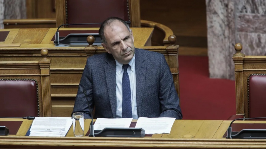 Στη Σαουδική Αραβία ο Γεραπετρίτης - Αναβλήθηκε η αυριανή (12/1) επίσκεψη στην Αθήνα του Παλαιστίνιου ΥΠΕΞ