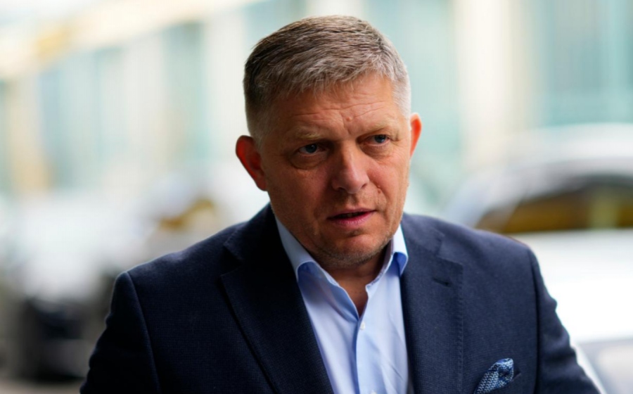 Αιχμές Fico: Το δάνειο των 90 δισ. δολ. στην Ουκρανία δεν θα αποπληρωθεί ποτέ, είναι… δώρο