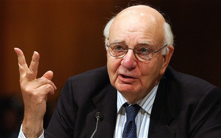 Volcker (πρώην διοικητής Fed): Η αμερικανική οικονομία βρίσκεται στην «κόλαση ενός χάους»
