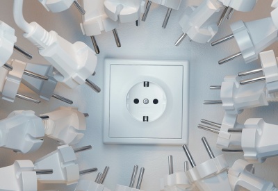 «Πόλεμος» των παρόχων ηλεκτρικής ενέργειας για τα τηλεοπτικά σποτ - Εκατέρωθεν βολές για παραπλάνηση