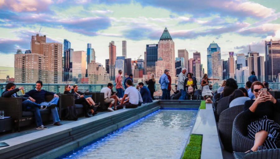 Πότε “ανοίγει” ξανά η Νέα Υόρκη για τους τουρίστες